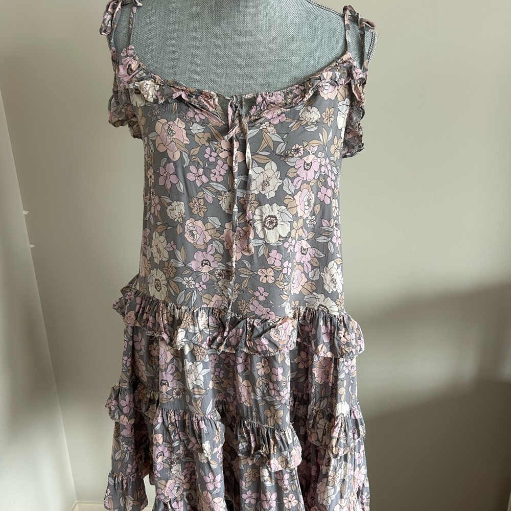 VICI Floral Ruffle Dress